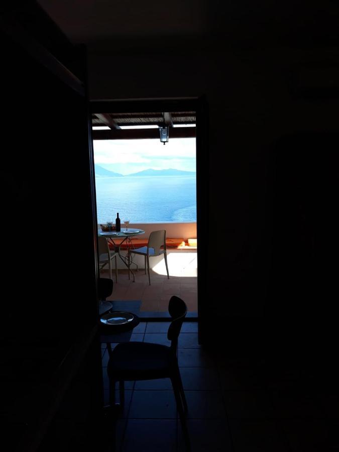 Residence Gregory Filicudi Pecorini المظهر الخارجي الصورة